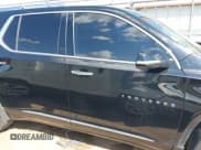 ✅ 2020 Chevrolet Traverse Premier • VIN: 1GNERKKW4LJ155519 • Lot: 43235276. Wystawiony na IAAI z przebiegiem 57 917 mil. Bezpłatny archiwum sprzedaży aukcyjnych z USA i szczegółowy raport historii pojazdu na DreamBid. Zdjęcie 14.