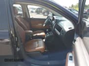 ✅ 2015 Jeep Compass Limited • VIN: 1C4NJDCB4FD189115 • Лот: 42658192. Опубликован ранее на IAAI с пробегом 146 942 миль. Бесплатный доступ к архиву аукционных продаж из США и подробный отчёт об истории автомобиля на DreamBid. Изображение 5.