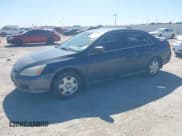 ✅ 2007 Honda Accord LX • VIN: 3HGCM56427G702658 • Лот: 43550979. Опубликован ранее на IAAI с пробегом 218 217 миль. Бесплатный доступ к архиву аукционных продаж из США и подробный отчёт об истории автомобиля на DreamBid. Изображение 2.