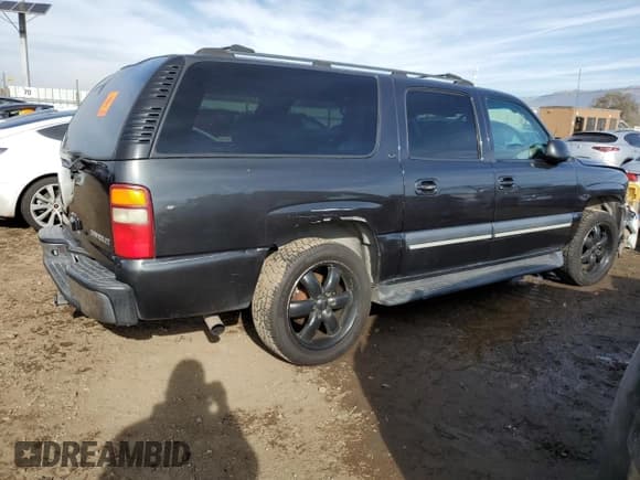 ✅ 2003 Chevrolet Suburban LT • VIN: 3GNFK16T03G149785 • Лот: 85689234. Опубликован ранее на Copart с пробегом Не указан. Бесплатный доступ к архиву аукционных продаж из США и подробный отчёт об истории автомобиля на DreamBid. Изображение 3.