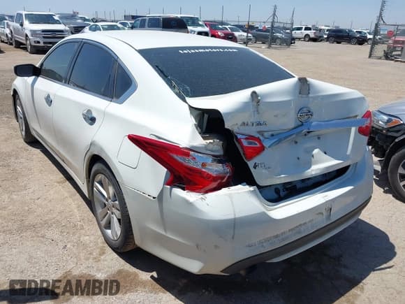 ✅ 2017 Nissan Altima SR • VIN: 1N4AL3AP6HC476262 • Lot: 42906388. Wystawiony na IAAI z przebiegiem 192 349 mil. Bezpłatny archiwum sprzedaży aukcyjnych z USA i szczegółowy raport historii pojazdu na DreamBid. Zdjęcie 3.