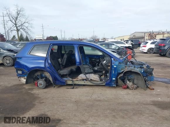 ✅ 2023 Cadillac XT6 AWD Sport • VIN: 1GYKPGRS4PZ131630 • Lot: 43741820. Listed on IAAI with 7,237 mi. Free auction sales archive from the USA and detailed vehicle history report at DreamBid. Image 14.