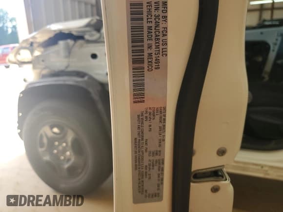 ✅ 2021 Jeep Compass Sport • VIN: 3C4NJCABXMT514919 • Lot: 66729615. Listed on Copart with 44,251 mi. Free auction sales archive from the USA and detailed vehicle history report at DreamBid. Image 13.