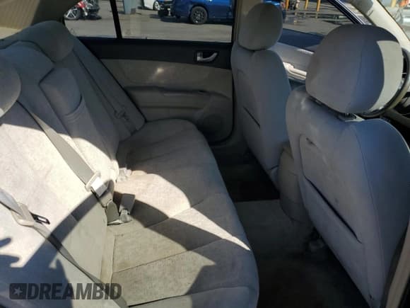 ✅ 2007 Hyundai Sonata GLS • VIN: 5NPET46C87H294332 • Лот: 90983075. Опубликован ранее на Copart с пробегом 230 398 миль. Бесплатный доступ к архиву аукционных продаж из США и подробный отчёт об истории автомобиля на DreamBid. Изображение 10.