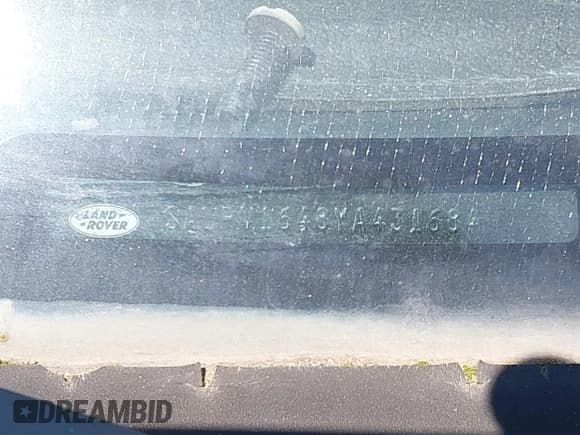 ✅ 2000 Land Rover Range Rover • VIN: SALPV1648YA431684 • Lot: 41990185. Listed on IAAI with 130,210 mi. Free auction sales archive from the USA and detailed vehicle history report at DreamBid. Image 9.