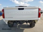 ✅ 2020 Chevrolet Silverado 1500 • VIN: 1GB4WRE79LF255102 • Лот: 65404905. Опубликован ранее на Copart с пробегом 187 342 миль. Бесплатный доступ к архиву аукционных продаж из США и подробный отчёт об истории автомобиля на DreamBid. Изображение 6.