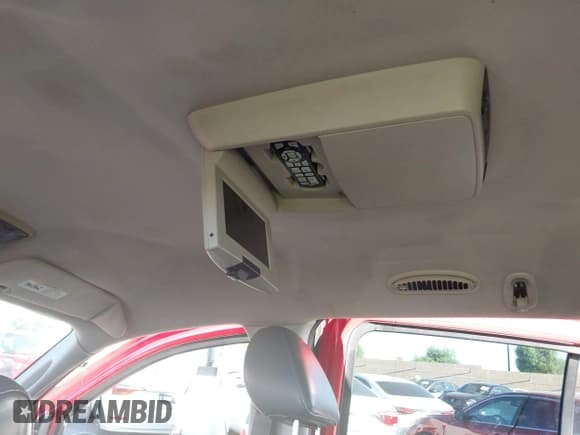 ✅ 2005 Dodge Durango Limited • VIN: 1D8HB58DX5F582843 • Lot: 43163330. Wystawiony na IAAI z przebiegiem 199 153 mil. Bezpłatny archiwum sprzedaży aukcyjnych z USA i szczegółowy raport historii pojazdu na DreamBid. Zdjęcie 14.