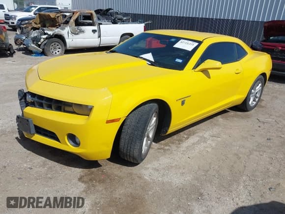 ✅ 2013 Chevrolet Camaro LT • VIN: 2G1FB1E33D9108534 • Lot: 42721221. Wystawiony na IAAI z przebiegiem 172 585 mil. Bezpłatny archiwum sprzedaży aukcyjnych z USA i szczegółowy raport historii pojazdu na DreamBid. Zdjęcie 17.