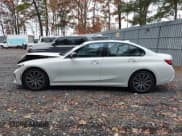 ✅ 2020 BMW 3 Series M340i xDrive • VIN: WBA5U9C01LFH09483 • Lot: 43579055. Wystawiony na IAAI z przebiegiem 26 564 mil. Bezpłatny archiwum sprzedaży aukcyjnych z USA i szczegółowy raport historii pojazdu na DreamBid. Zdjęcie 14.
