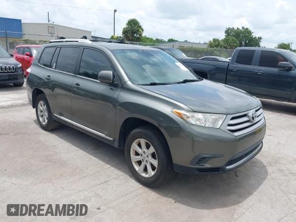 ✅ 2013 Toyota Highlander • VIN: 5TDZA3EH8DS032914 • Lot: 42657081. Listed on IAAI with 172,420 mi. Free auction sales archive from the USA and detailed vehicle history report at DreamBid. Image 1.