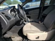 ✅ 2012 Dodge Avenger SXT • VIN: 1C3CDZCB4CN137909 • Lot: 73426014. Wystawiony na Copart z przebiegiem 140 766 mil. Bezpłatny archiwum sprzedaży aukcyjnych z USA i szczegółowy raport historii pojazdu na DreamBid. Zdjęcie 7.