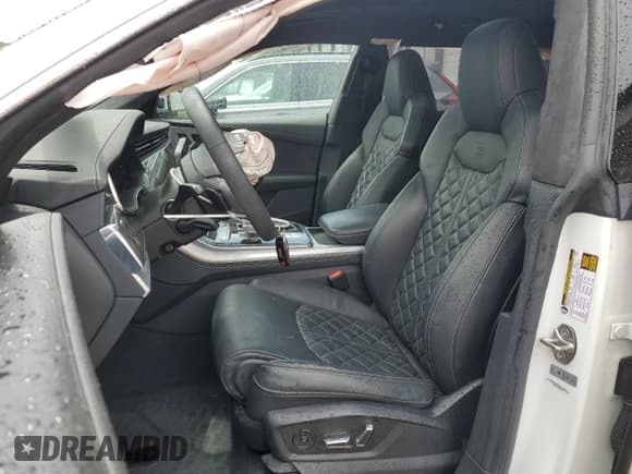 ✅ 2020 Audi SQ8 Prestige • VIN: WA1CWAF19LD027366 • Lot: 59028495. Listed on Copart with 45,553 mi. Free auction sales archive from the USA and detailed vehicle history report at DreamBid. Image 7.