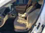 2009 Hyundai Genesis z VIN KMHGC46F79U054812, wystawiony jako Copart lot #73686994 z przebiegiem 105 762 mil mil oraz Nie do naprawy • Non repairable. Historia ofert i sprzedaży dostępna na DreamBid. Obrazek 7.