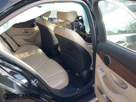 ✅ 2020 Mercedes-Benz C 300 • VIN: 55SWF8EB2LU328591 • Lot: 43376823. Listed on IAAI with 56,972 mi. Free auction sales archive from the USA and detailed vehicle history report at DreamBid. Image 8.