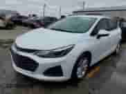 2019 Chevrolet Cruze LT с VIN 1G1BE5SM1K7131139, выставлен на аукционе Copart как лот 63574142 с пробегом 32 906 миль миль и . История ставок и продаж доступна на DreamBid. Изображение 2.