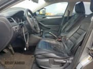 ✅ 2012 Volkswagen Jetta TDI • VIN: 3VW3L7AJ6CM067415 • Лот: 70890395. Опубликован ранее на Copart с пробегом 125 410 миль. Бесплатный доступ к архиву аукционных продаж из США и подробный отчёт об истории автомобиля на DreamBid. Изображение 7.