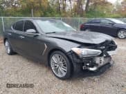 ✅ 2021 Genesis G70 2.0T • VIN: KMTG34LA8MU072372 • Lot: 43574579. Wystawiony na IAAI z przebiegiem 82 063 mil. Bezpłatny archiwum sprzedaży aukcyjnych z USA i szczegółowy raport historii pojazdu na DreamBid. Zdjęcie 1.