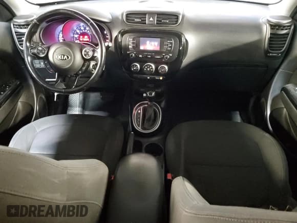 ✅ 2014 Kia Soul + • VIN: KNDJX3A54E7084043 • Лот: 92204365. Опубликован ранее на Copart с пробегом 155 897 миль. Бесплатный доступ к архиву аукционных продаж из США и подробный отчёт об истории автомобиля на DreamBid. Изображение 8.