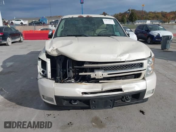 ✅ 2013 Chevrolet Silverado 1500 LTZ • VIN: 3GCPKTE79DG312531 • Lot: 43674519. Wystawiony na IAAI z przebiegiem 227 234 mil. Bezpłatny archiwum sprzedaży aukcyjnych z USA i szczegółowy raport historii pojazdu na DreamBid. Zdjęcie 18.