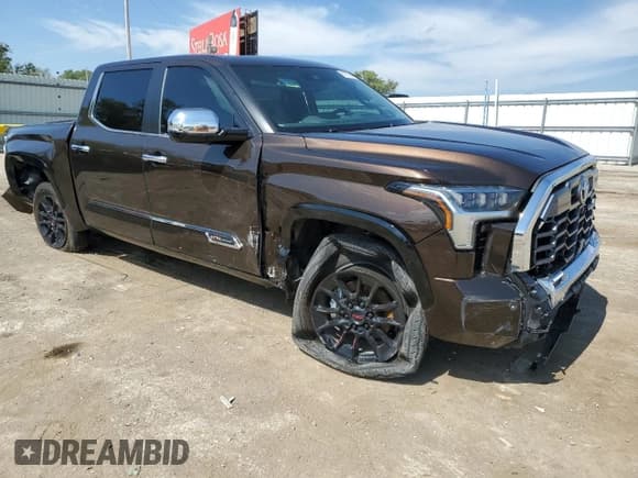 ✅ 2024 Toyota Tundra 1794 Edition • VIN: 5TFMA5DB7RX201356 • Lot: 81678665. Listed on Copart with 27,182 mi. Free auction sales archive from the USA and detailed vehicle history report at DreamBid. Image 4.