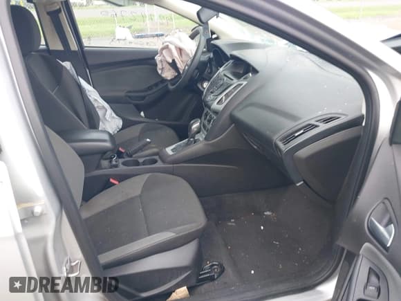 ✅ 2013 Ford Focus SE • VIN: 1FADP3F22DL113630 • Лот: 42742760. Опубликован ранее на IAAI с пробегом 129 884 миль. Бесплатный доступ к архиву аукционных продаж из США и подробный отчёт об истории автомобиля на DreamBid. Изображение 5.