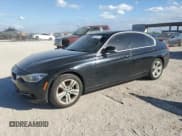 ✅ 2018 BMW 3 Series 330i • VIN: WBA8B9G56JNU97964 • Лот: 90604175. Опубликован ранее на Copart с пробегом 98 109 миль. Бесплатный доступ к архиву аукционных продаж из США и подробный отчёт об истории автомобиля на DreamBid. Изображение 1.