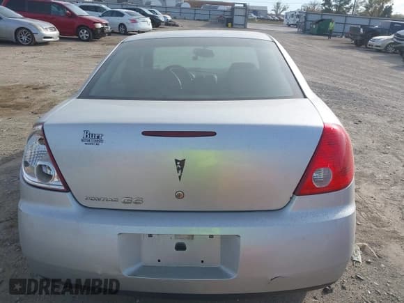 ✅ 2009 Pontiac G6 1SA • VIN: 1G2ZG57B494219321 • Lot: 43597973. Wystawiony na IAAI z przebiegiem Nie podano. Bezpłatny archiwum sprzedaży aukcyjnych z USA i szczegółowy raport historii pojazdu na DreamBid. Zdjęcie 16.