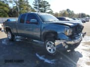 ✅ 2009 GMC Sierra 1500 • VIN: 2GTEK39J791120473 • Lot: 87183974. Wystawiony na Copart z przebiegiem 267 741 mil. Bezpłatny archiwum sprzedaży aukcyjnych z USA i szczegółowy raport historii pojazdu na DreamBid. Zdjęcie 4.