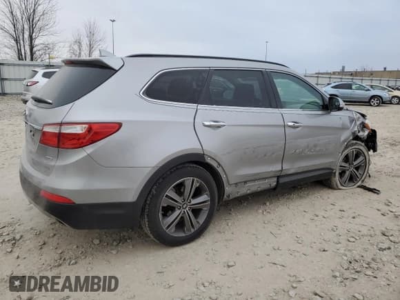✅ 2016 Hyundai Santa Fe Limited • VIN: KM8SR4HF1GU139518 • Лот: 83177304. Опубликован ранее на Copart с пробегом 112 367 миль. Бесплатный доступ к архиву аукционных продаж из США и подробный отчёт об истории автомобиля на DreamBid. Изображение 3.
