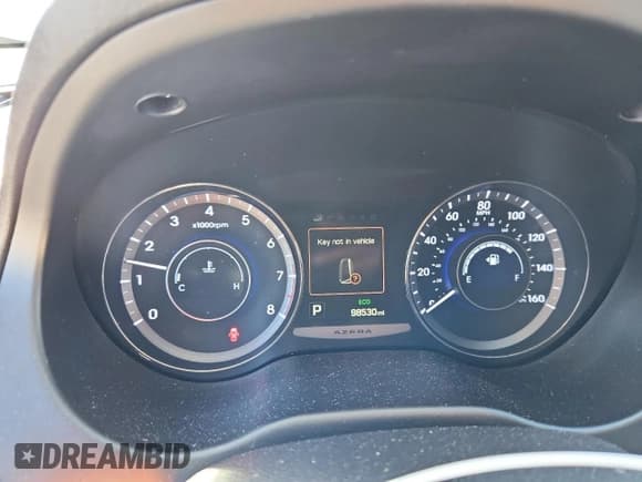 ✅ 2015 Hyundai Azera Limited • VIN: KMHFH4JG0FA495370 • Lot: 92199295. Wystawiony na Copart z przebiegiem 98 530 mil. Bezpłatny archiwum sprzedaży aukcyjnych z USA i szczegółowy raport historii pojazdu na DreamBid. Zdjęcie 9.