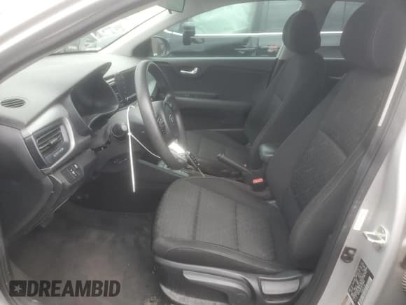 ✅ 2019 Kia Rio S • VIN: 3KPA24AB1KE160825 • Lot: 82462345. Listed on Copart with 112,916 mi. Free auction sales archive from the USA and detailed vehicle history report at DreamBid. Image 7.