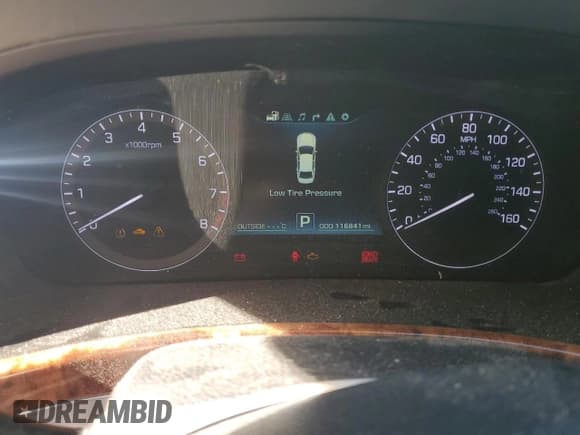 ✅ 2014 Hyundai Equus Signature • VIN: KMHGH4JH2EU078228 • Lot: 92731555. Listed on Copart with 116,841 mi. Free auction sales archive from the USA and detailed vehicle history report at DreamBid. Image 9.