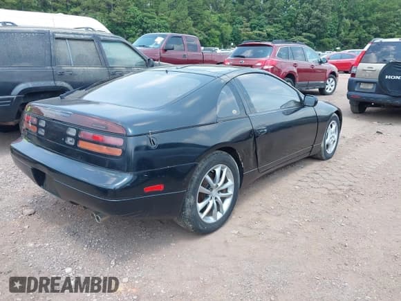 ✅ 1990 Nissan 300ZX • VIN: JN1RZ24AXLX016264 • Lot: 42389421. Listed on IAAI with 144,803 mi. Free auction sales archive from the USA and detailed vehicle history report at DreamBid. Image 4.