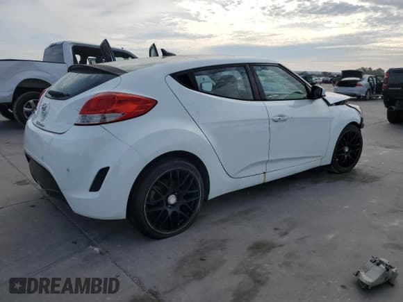 ✅ 2012 Hyundai Veloster w/Red Int • VIN: KMHTC6AD6CU058907 • Lot: 81032904. Wystawiony na Copart z przebiegiem 88 270 mil. Bezpłatny archiwum sprzedaży aukcyjnych z USA i szczegółowy raport historii pojazdu na DreamBid. Zdjęcie 3.