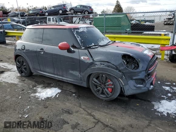 ✅ 2018 MINI Hardtop John Cooper Works • VIN: WMWXM9C56J2G49662 • Lot: 88035365. Wystawiony na Copart z przebiegiem 53 947 mil. Bezpłatny archiwum sprzedaży aukcyjnych z USA i szczegółowy raport historii pojazdu na DreamBid. Zdjęcie 4.