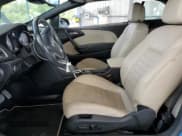 ✅ 2017 Buick Cascada Sport Touring • VIN: W04WJ3N56HG111100 • Lot: 61598905. Wystawiony na Copart z przebiegiem 61 825 mil. Bezpłatny archiwum sprzedaży aukcyjnych z USA i szczegółowy raport historii pojazdu na DreamBid. Zdjęcie 7.