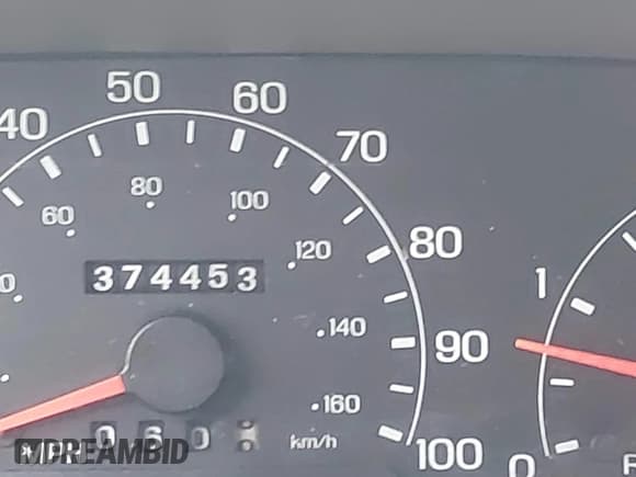 ✅ 2001 Ford F-250 XL • VIN: 1FTNX21F61ED37101 • Lot: 43788841. Wystawiony na IAAI z przebiegiem 374 453 mil. Bezpłatny archiwum sprzedaży aukcyjnych z USA i szczegółowy raport historii pojazdu na DreamBid. Zdjęcie 7.