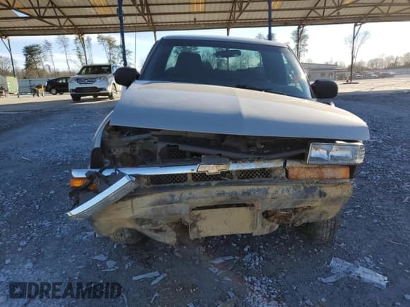 ✅ 2002 Chevrolet S-10 LS • VIN: 1GCCS19W728186564 • Лот: 88033325. Опубликован ранее на Copart с пробегом 90 665 миль. Бесплатный доступ к архиву аукционных продаж из США и подробный отчёт об истории автомобиля на DreamBid. Изображение 5.