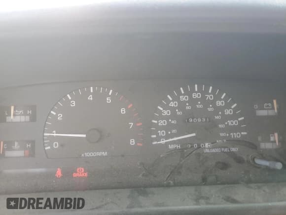 ✅ 1997 Toyota T100 SR5 • VIN: JT4UN24D2V0041751 • Lot: 65331475. Wystawiony na Copart z przebiegiem 190 931 mil. Bezpłatny archiwum sprzedaży aukcyjnych z USA i szczegółowy raport historii pojazdu na DreamBid. Zdjęcie 9.