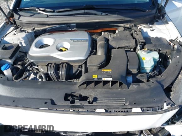 ✅ 2019 Hyundai Sonata SE • VIN: KMHE24L30KA091826 • Lot: 43276520. Wystawiony na IAAI z przebiegiem 72 854 mil. Bezpłatny archiwum sprzedaży aukcyjnych z USA i szczegółowy raport historii pojazdu na DreamBid. Zdjęcie 10.