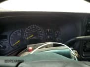 ✅ 2001 Chevrolet Silverado 2500HD LS • VIN: 1GCHK29U81E232882 • Lot: 59601115. Wystawiony na Copart z przebiegiem Nie podano. Bezpłatny archiwum sprzedaży aukcyjnych z USA i szczegółowy raport historii pojazdu na DreamBid. Zdjęcie 9.