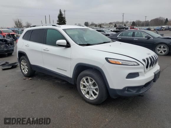 ✅ 2016 Jeep Cherokee Latitude • VIN: 1C4PJMCS4GW148837 • Лот: 93331425. Опубликован ранее на Copart с пробегом 149 958 миль. Бесплатный доступ к архиву аукционных продаж из США и подробный отчёт об истории автомобиля на DreamBid. Изображение 4.