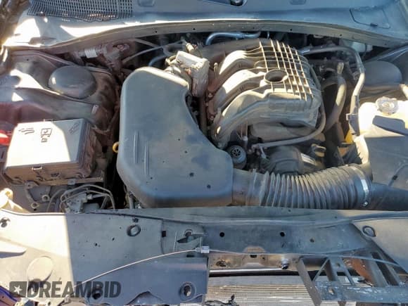 ✅ 2016 Dodge Charger SE • VIN: 2C3CDXBG3GH228895 • Lot: 90708715. Wystawiony na Copart z przebiegiem 131 521 mil. Bezpłatny archiwum sprzedaży aukcyjnych z USA i szczegółowy raport historii pojazdu na DreamBid. Zdjęcie 11.