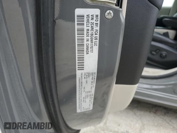 ✅ 2022 Chrysler Pacifica Touring L • VIN: 2C4RC1BG6NR170777 • Lot: 70001935. Wystawiony na Copart z przebiegiem 90 447 mil. Bezpłatny archiwum sprzedaży aukcyjnych z USA i szczegółowy raport historii pojazdu na DreamBid. Zdjęcie 13.