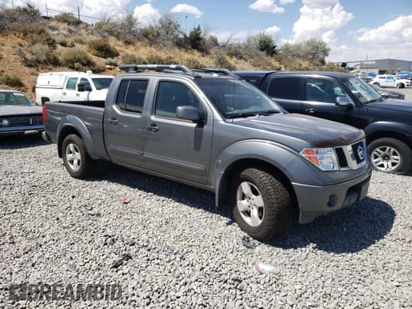 ✅ 2007 Nissan Frontier SE • VIN: 1N6AD09W87C410759 • Лот: 65920915. Опубликован ранее на Copart с пробегом 189 038 миль. Бесплатный доступ к архиву аукционных продаж из США и подробный отчёт об истории автомобиля на DreamBid. Изображение 4.