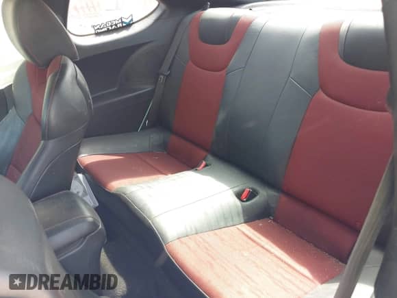 2011 Hyundai Genesis Coupe Premium z VIN KMHHT6KD6BU046548, wystawiony jako IAAI lot #42793240 z przebiegiem 161 593 mil mil oraz . Historia ofert i sprzedaży dostępna na DreamBid. Obrazek 8.