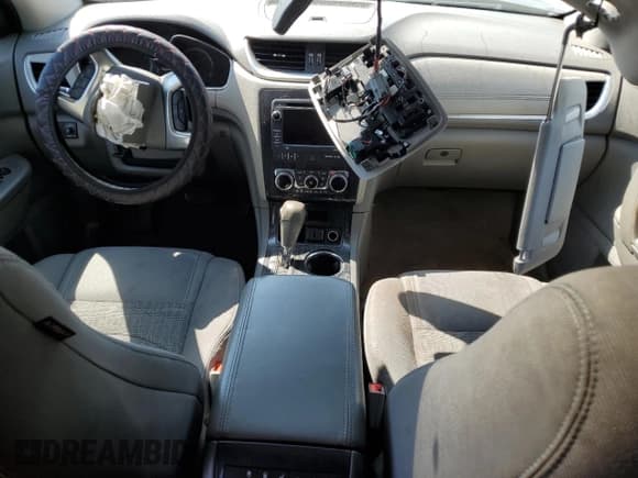 ✅ 2016 Chevrolet Traverse LT • VIN: 1GNKRGKD2GJ232019 • Lot: 72032385. Wystawiony na Copart z przebiegiem Nie podano. Bezpłatny archiwum sprzedaży aukcyjnych z USA i szczegółowy raport historii pojazdu na DreamBid. Zdjęcie 8.