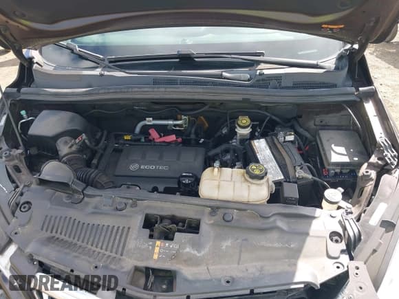 ✅ 2015 Buick Encore • VIN: KL4CJESB0FB236144 • Lot: 42710640. Wystawiony na IAAI z przebiegiem 72 082 mil. Bezpłatny archiwum sprzedaży aukcyjnych z USA i szczegółowy raport historii pojazdu na DreamBid. Zdjęcie 10.