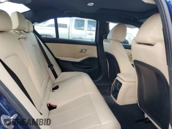 ✅ 2024 BMW 3 Series 330i • VIN: 3MW69FF00R8E42206 • Lot: 87426235. Listed on Copart with 31,445 mi. Free auction sales archive from the USA and detailed vehicle history report at DreamBid. Image 10.