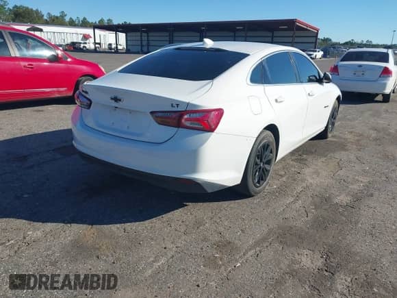 2020 Chevrolet Malibu LT с VIN 1G1ZD5ST8LF066550, выставлен на аукционе IAAI как лот 43602108 с пробегом Не указан миль и . История ставок и продаж доступна на DreamBid. Изображение 4.